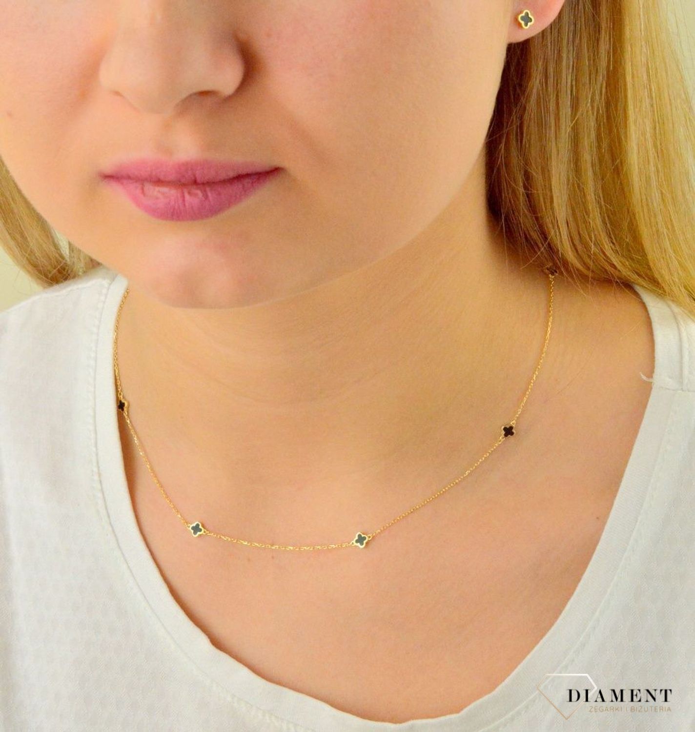 Naszyjnik pozłacany  Czarne koniczynki  925 DIAMENT DIA-NSZ-5953-925  Niezwykle szykowny naszyjnik wykonany z najwyższej jakości srebra to elegancki dodatek do wielu.jpg