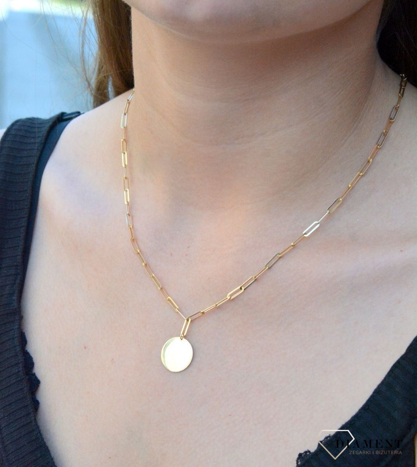 Złoty naszyjnik 585 z okrągłą zawieszką blaszka DIA-NSZ-6199-585. Złoty naszyjnik damski. Złoty naszyjnik elegancki. Złoty naszyjnik z zawieszką. Złoty naszyjnik z okrągłą.jpg