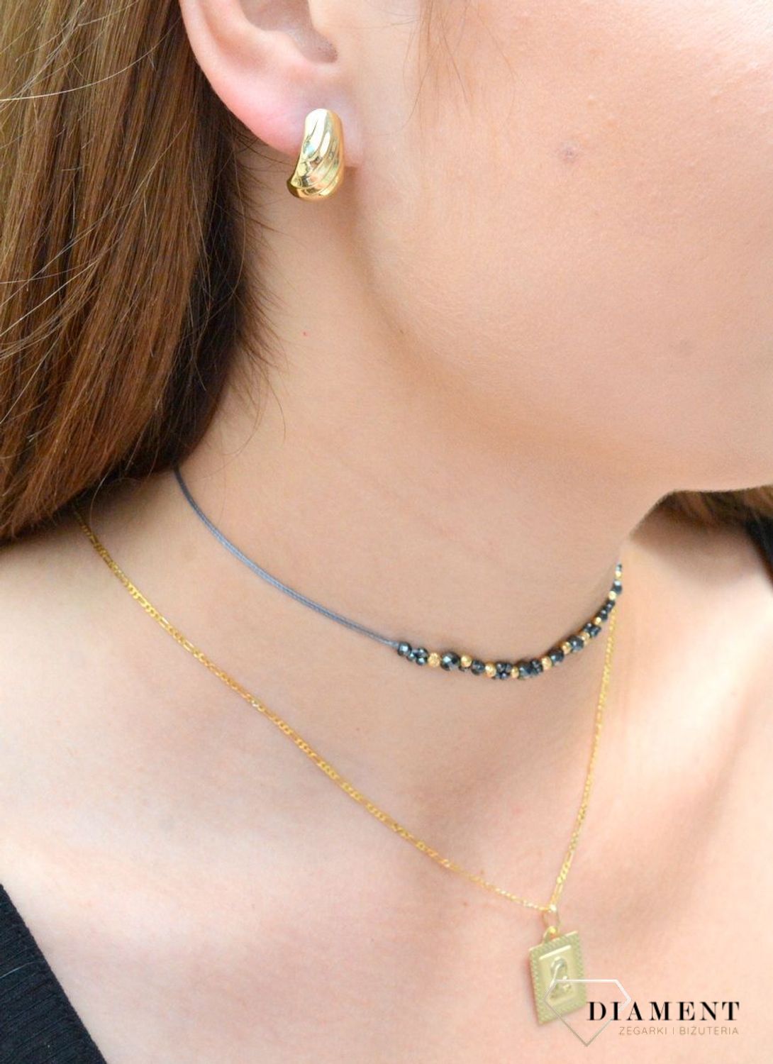 Choker złoty 585 na sznureczku ze złotymi kuleczkami i kamieniem hematyt DIA-NSZ-6465-585. Naszyjnik ze złotem. Naszyjnik na sznureczku. Naszyjnik na sznureczku ze złotymi kulkami. Naszyjnik idealny na lato. Naszyjnik z kami.jpg