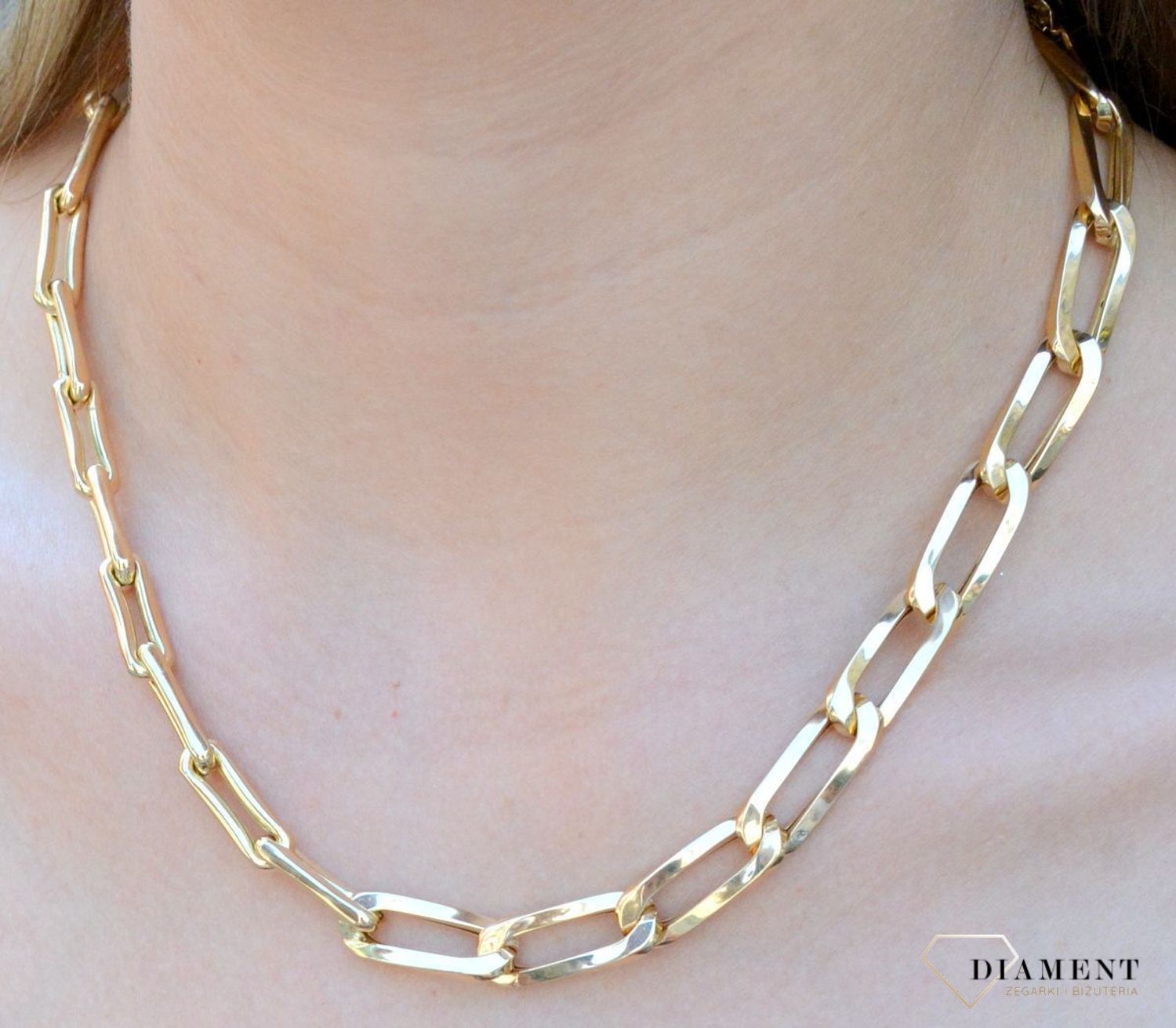 Naszyjnik złoty 585 grube podłużne oczka DIA-NSZ-6526-585. Złoty naszyjnik damski. Naszyjnik złoty gruby. Naszyjnik damski ze złota. Naszyjnik z podłużnych oczek. Naszyjnik złoty idealny na prezent dla kobiety. Złoty naszyjnik (1).jpg