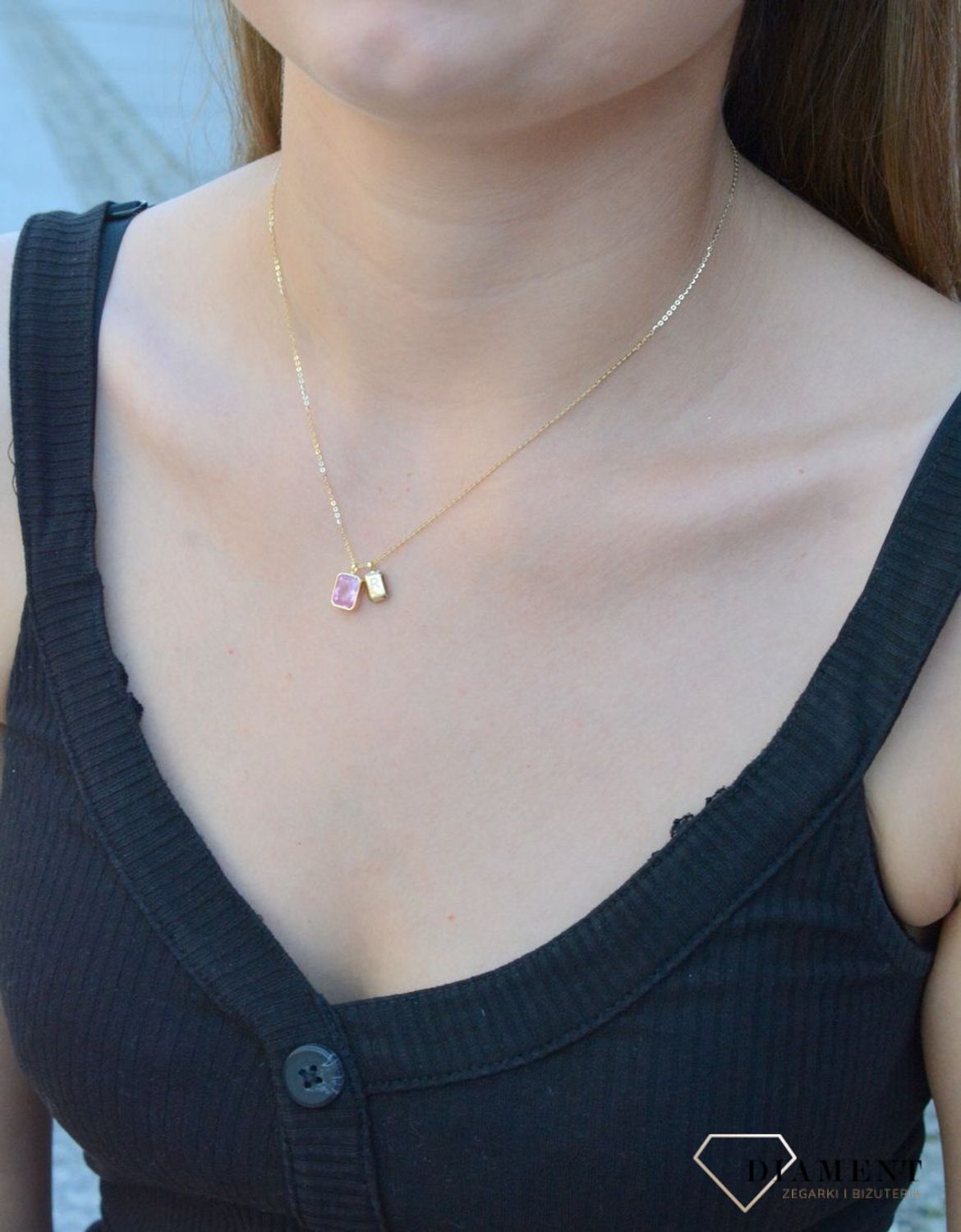 Naszyjnik pozłacany z różową cyrkonią DIA-NSZ-6557-925.  Różowa cyrkonia dzięki wyjątkowemu szlifowi pięknie mieni się w słońcu, co jest wyrazem najwyższego kunsztu jubilerskieg.jpg