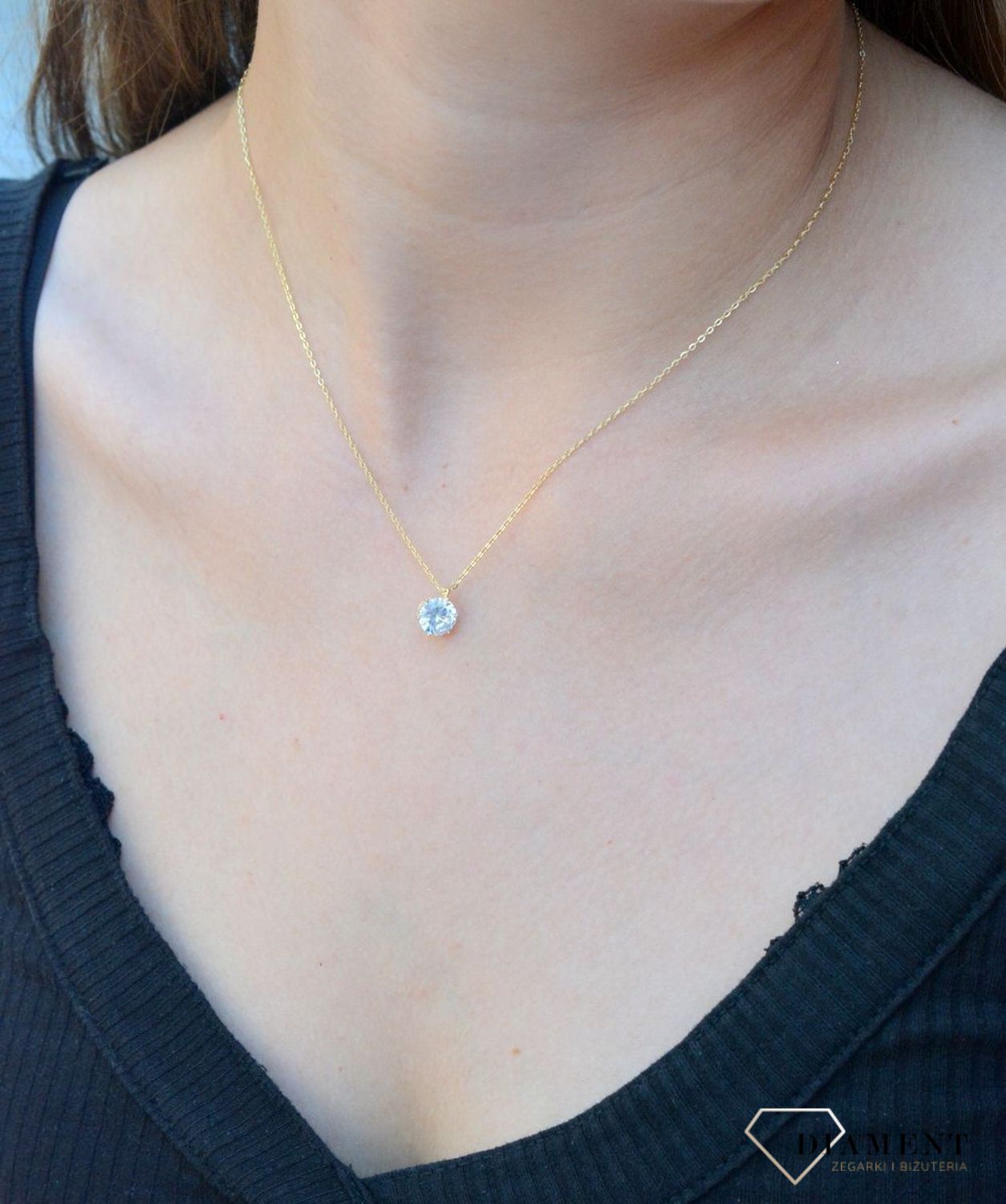 Naszyjnik pozłacany z okrągłą cyrkonią DIA-NSZ-6565-925. Naszyjnik damski srebrny. Naszyjnik pozłacany z cyrkonią. Naszyjnik pozłacany celebrytka. Naszyjnik damski na prezent. Naszyjnik idealny do letnich stylizacji. Naszyjnik dla ko.jpg