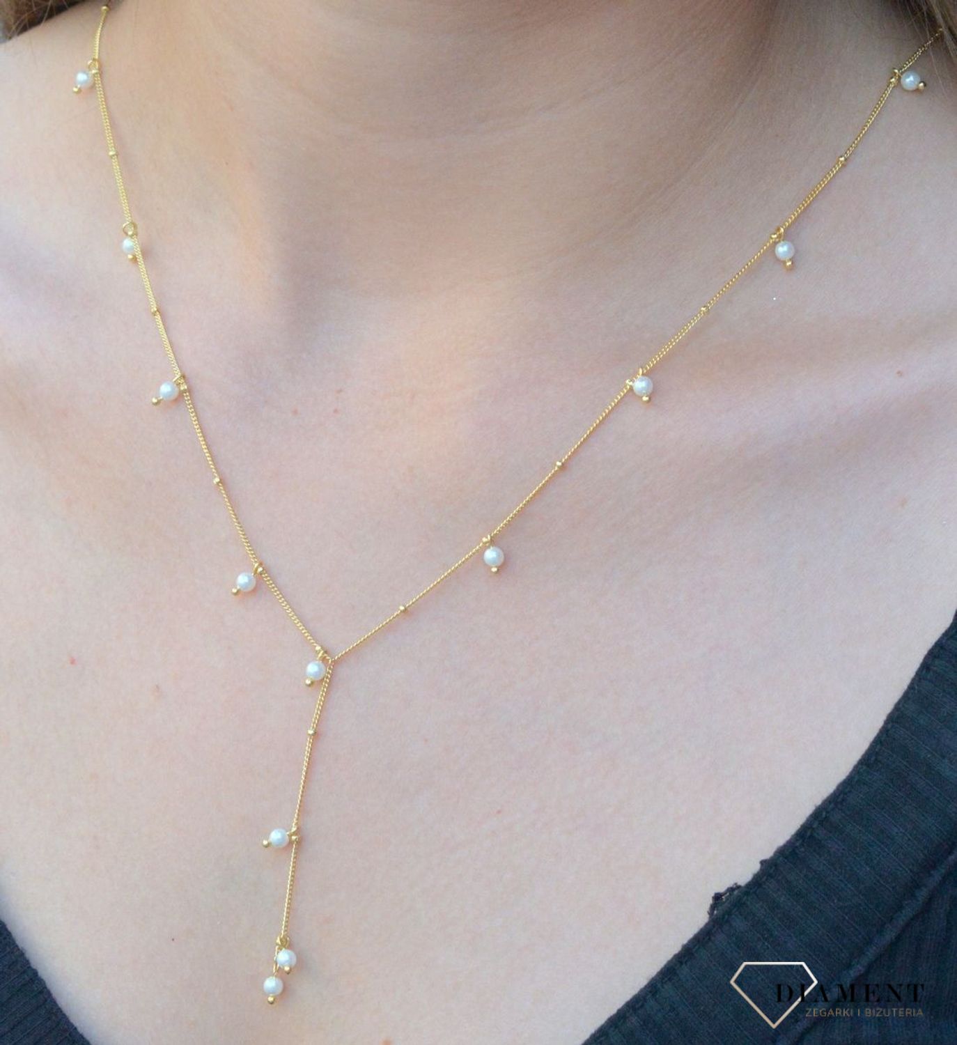 Naszyjnik pozłacany krawatka z perełkami DIA-NSZ-6573Z-925. Jest idealnym pomysłem na prezent. Naszyjnik krawatka, delikatny na lato. Biżuteria z perełkami.jpg