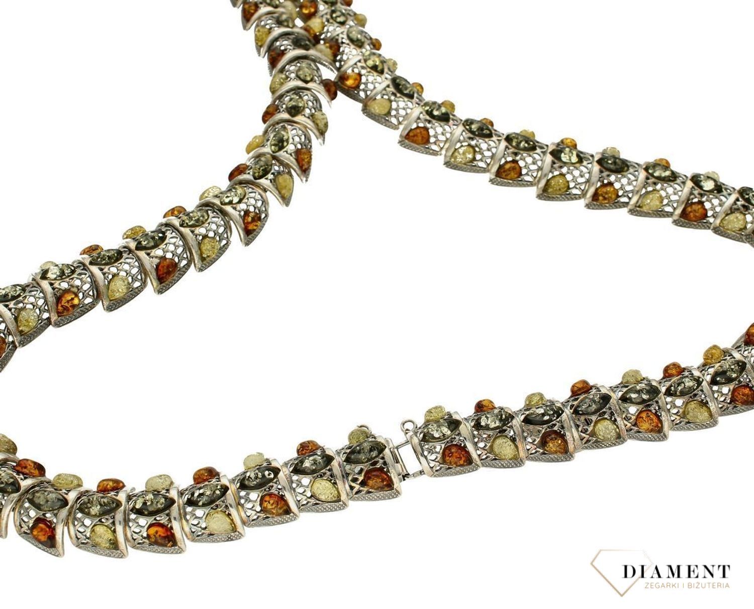 Srebrny naszyjnik damski o efektownym motywie żmii z bursztynem DIA-NSZ-7951-925. Naszyjnik z bursztynem w różnych barwach. Bursztyn to propozycja od sklepu jubilerskiego Diament. Naszyjnik bardzo efektowny z bursztynu będzie cieka (3).jpg