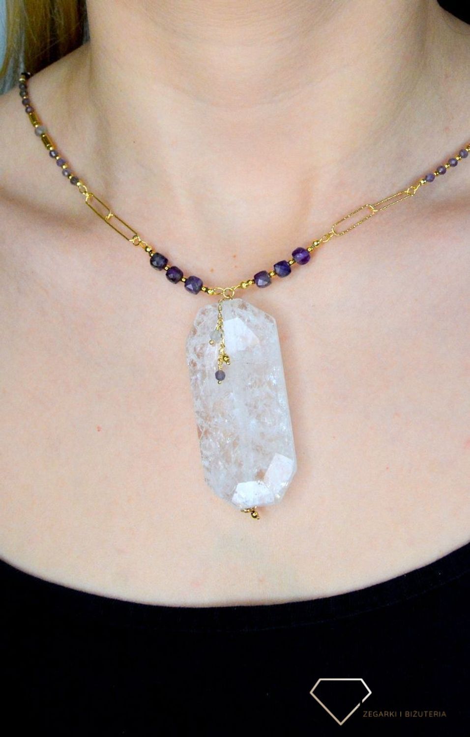 Naszyjnik damski kolorowe kamienie naturalne kryształ górski, ametyst, labradoryt DIA-NSZ-8065-925. Naszyjniki z kamieniami naturalnymi od lat zachwycają elegancją i ponadczasowym pięknem. Drobne koraliki kamieni naturalnych w.jpg