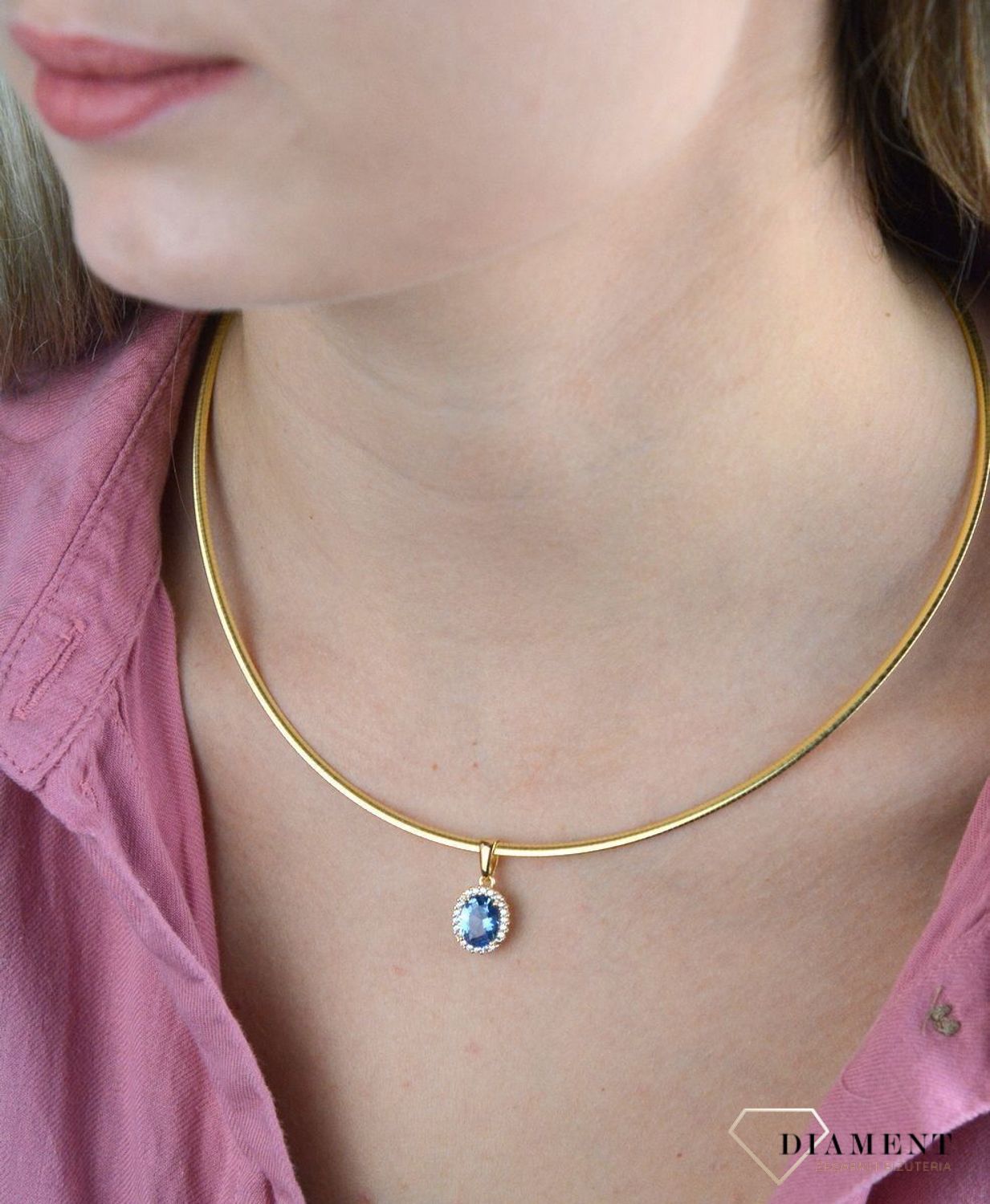 Złoty naszyjnik damski 585 płaska żmijka DIA-NSZ-8071-585. Złoty naszyjnik warstwowy typu żmijka, ozdobna linka. Wykonana ze 14-karatowego żółtego złota, próba 585.Biżuteria wspaniale rozświetli dekolt, stanowiąc jednocześnie.jpg