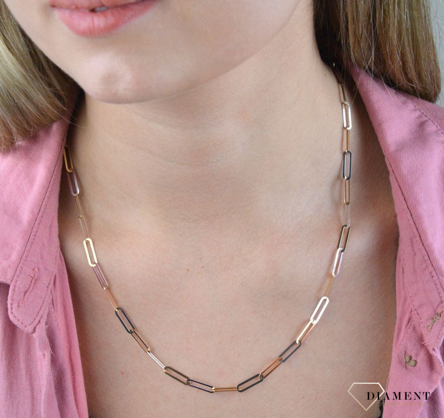 Złoty naszyjnik 585 damski z białego i żółtego złota DIA-NSZ-8141-585. Piękne połączenie białego i żółtego złota w unikatowym naszyjniku sklepu jubilerskiego Diament, urzeka olśniewającym blaskiem kruszcu, który wspaniale podk.jpg