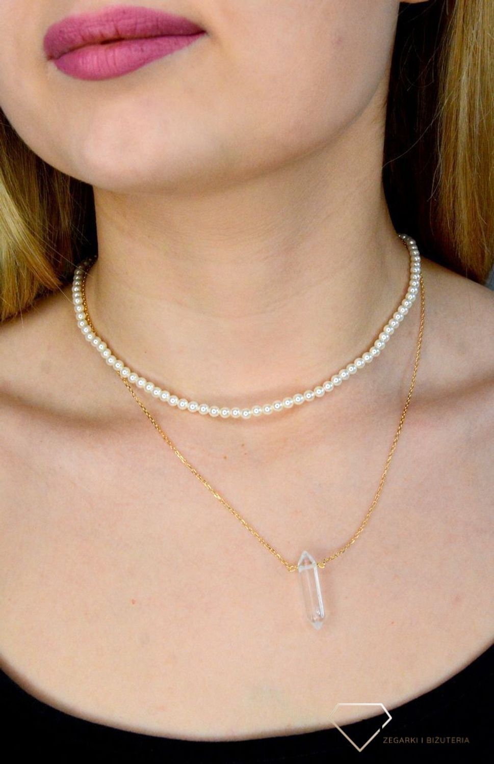 Naszyjnik damski kamienie naturalne perły DIA-NSZ-8153-925. . Naszyjniki z kamieniami naturalnymi od lat zachwycają elegancją i ponadczasowym pięknem. Drobne koraliki kamieni naturalnych odcieniu białym. Naturalne perły idealn (1).jpg