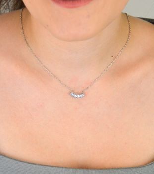 Delikatny srebrny naszyjnik 925 z zawieszką z cyrkonią. Długość 45+4 cm. Minimalistyczny i elegancki – idealny na co dzień i na prezent (1).JPG