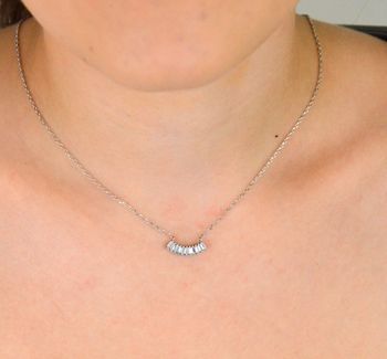 Delikatny srebrny naszyjnik 925 z zawieszką z cyrkonią. Długość 45+4 cm. Minimalistyczny i elegancki – idealny na co dzień i na prezent (3).JPG