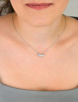 Delikatny srebrny naszyjnik 925 z zawieszką z cyrkonią. Długość 45+4 cm. Minimalistyczny i elegancki – idealny na co dzień i na prezent (5).JPG