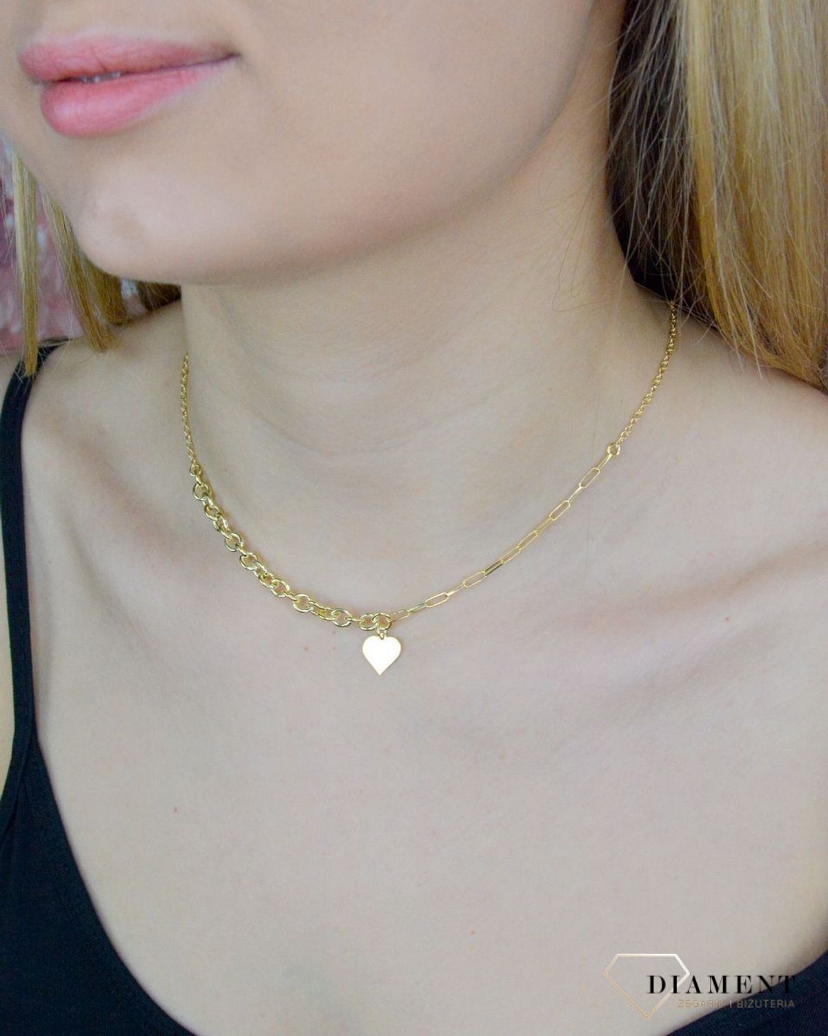 Naszyjnik srebrny pokryty złotem z serduszkiem DIA-NSZ-9097Z-925. Naszyjnik wykonany z najwyższej próby srebra o splocie ankier oraz spinacze wraz z zawieszką  blaszką w kształcie serca. Naszyjnik pokryty złotem dla ukochanej..jpg
