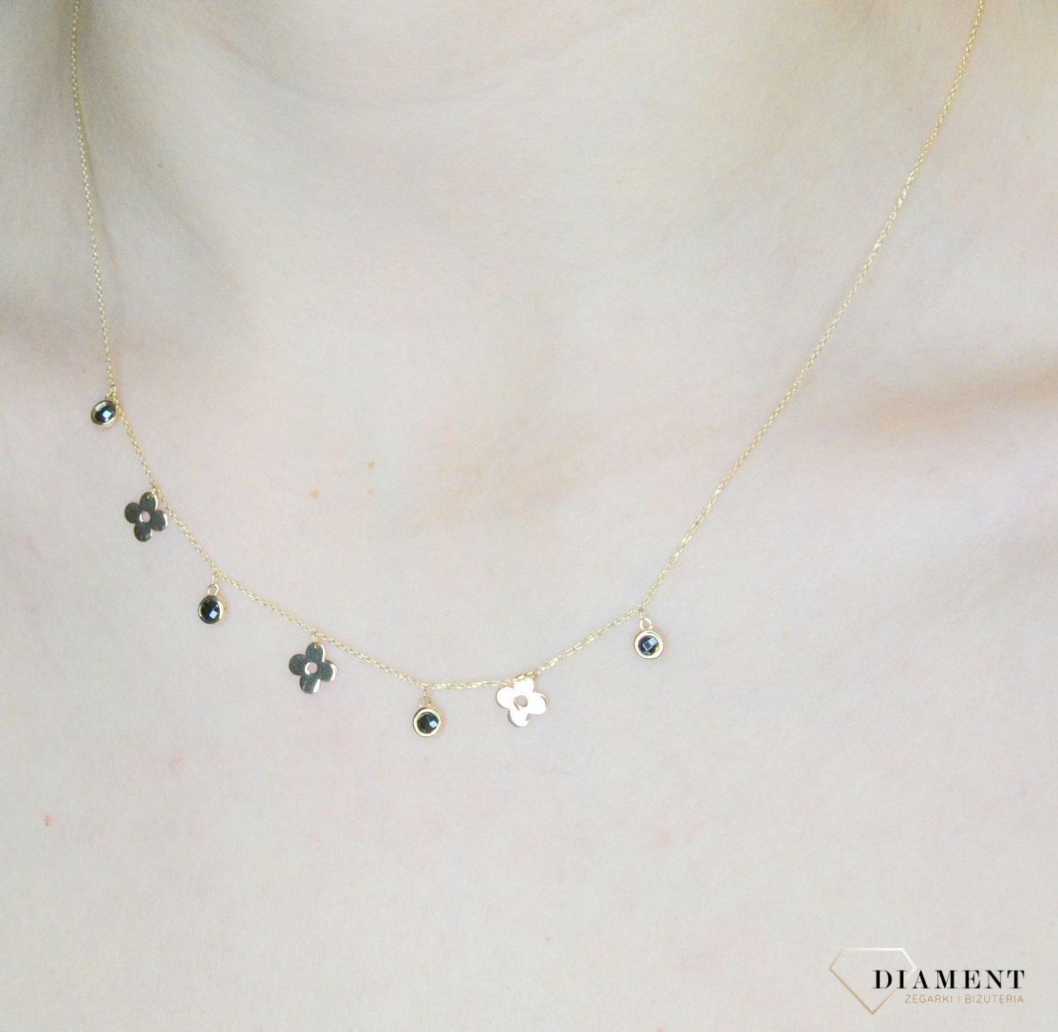 Naszyjnik złoty 585 z kwiatkami i czarnymi cyrkoniami DIA-NSZ-9714-585 (2).jpg
