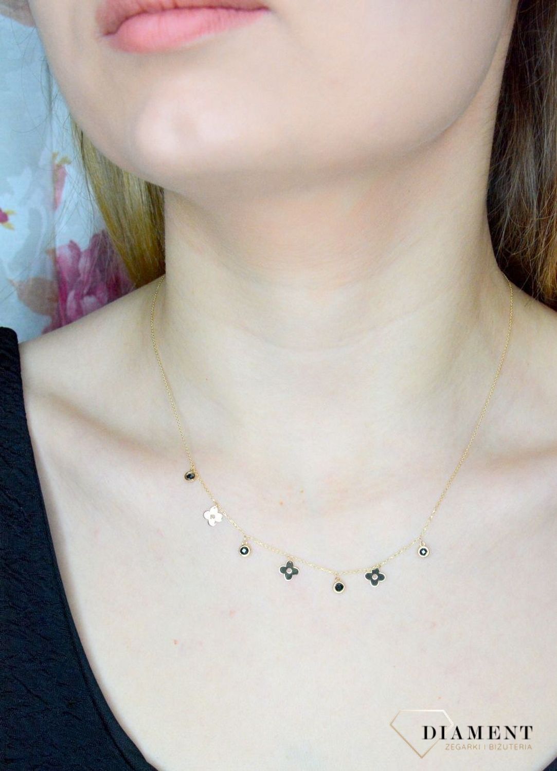 Naszyjnik złoty 585 z kwiatkami i czarnymi cyrkoniami DIA-NSZ-9714-585 (2).jpg