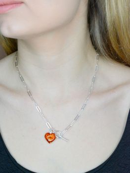 Srebrny naszyjnik damski z zawieszką w kształcie serca z bursztynu DIA-NSZ-9854-925 (3).JPG