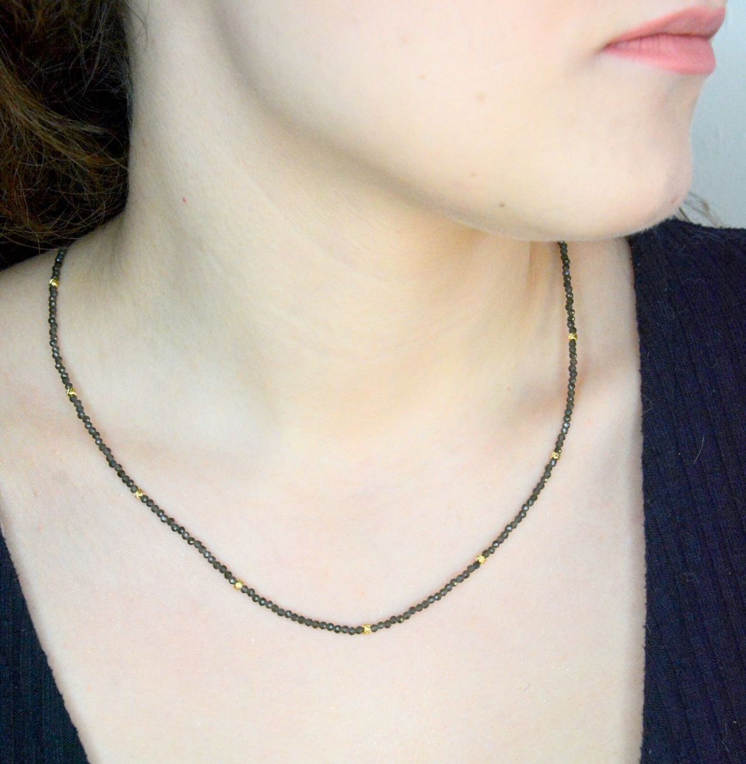 Naszyjnik damski z kamieniami naturalnymi obsydian DIA-NSZ-A1423952-STAL 1.jpg