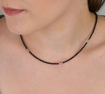 Naszyjnik damski stalowy z naturalnymi kamieniami turmalinu, długość 40 + 5 cm, zapięcie na karabińczyk. Stylowa i trwała biżuteria na każdą okazję (4).JPG