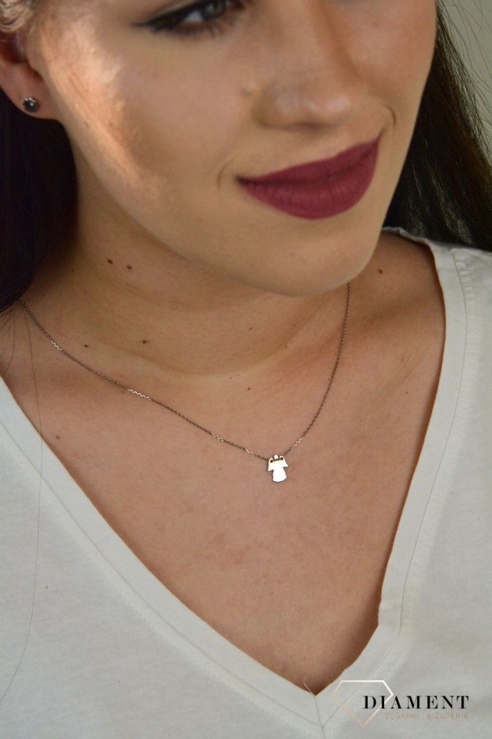 Srebrny naszyjnik celebrytka delikatny łańcuszek Aniołek DIA-NSZ-ANIOŁ1-925.jpg