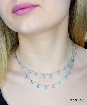 Srebrny naszyjnik niebieskie kryształy Swarovskiego DIA-NSZ-APARTI91-925. Srebrny naszyjnik z niebieskimi kryształkami, efektowny naszyjnik wykonany z najwyższej jakości srebra to elegancki dodatek (6).JPG