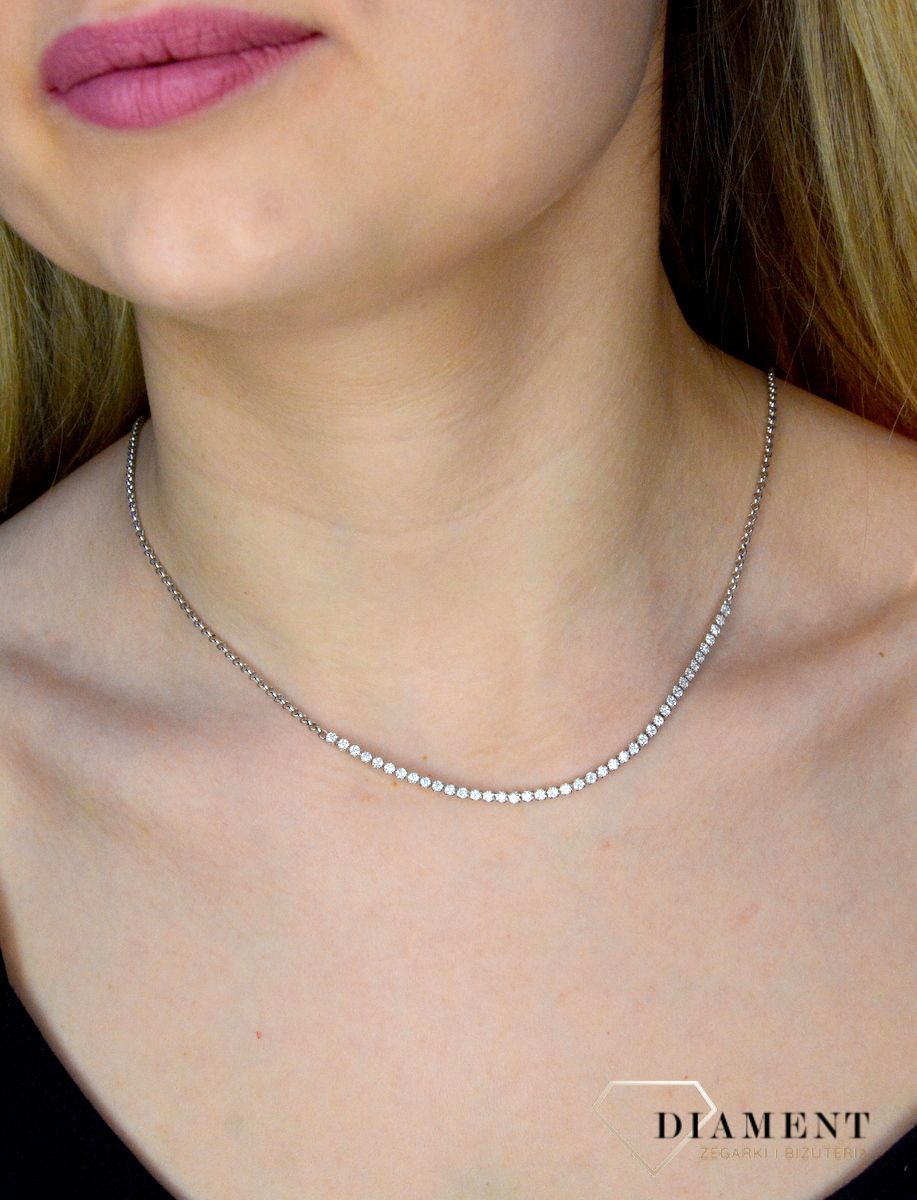 Srebrny naszyjnik ozdobiony błyszczącą cyrkonią DIA-NSZ-APARTI93-925.jpg