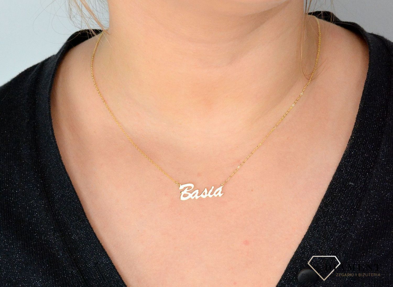 Złoty naszyjnik celebrytka z imieniem BASIA DIA-NSZ-CEL243NG8KBASIA-333.jpg