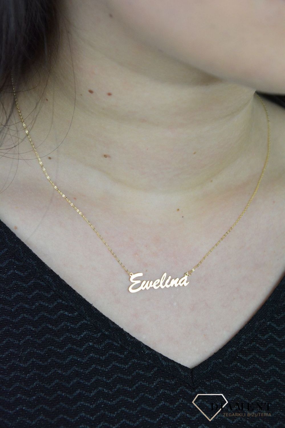 Złoty naszyjnik celebrytka z imieniem EWELINA CEL244NG8KEWELINA.jpg