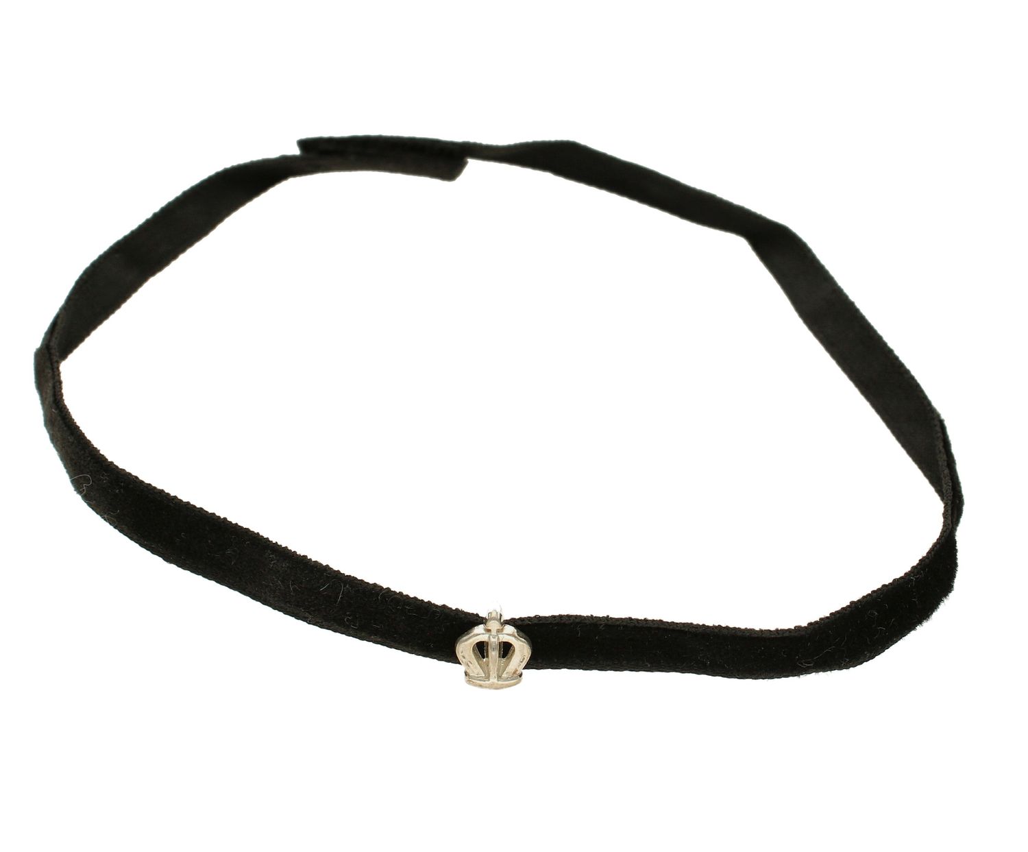 Naszyjnik damski choker na szyję z koroną DIA-NSZ-CHOKER-KORONA-925. Będzie doskonałym prezentem dla osoby w każdym wieku lubiącej odważne, widoczne dodatki. Długość naszyjnika wynosi około 37 cm, a szerokość 0,7 cm..jpg