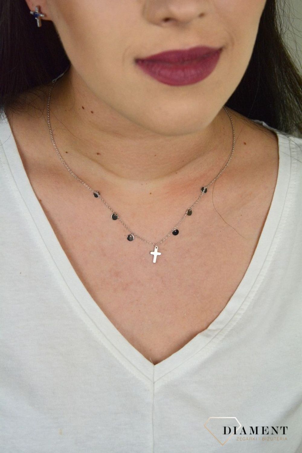 Srebrny naszyjnik celebrytka choker z pełnymi kółkami i krzyżykiem DIA-NSZ-CHOKER18-925.jpg