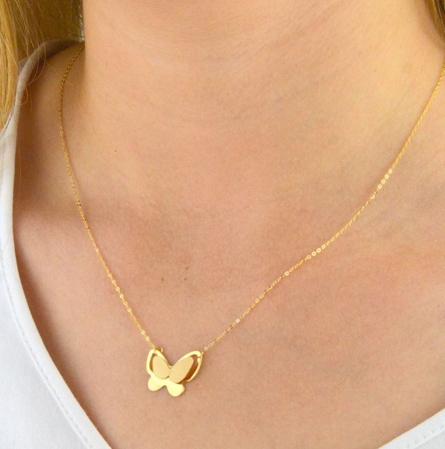 Złoty naszyjnik celebrytka z wiszącym motylkiem 585 DIA-NSZ-CN01008NG14K..jpg
