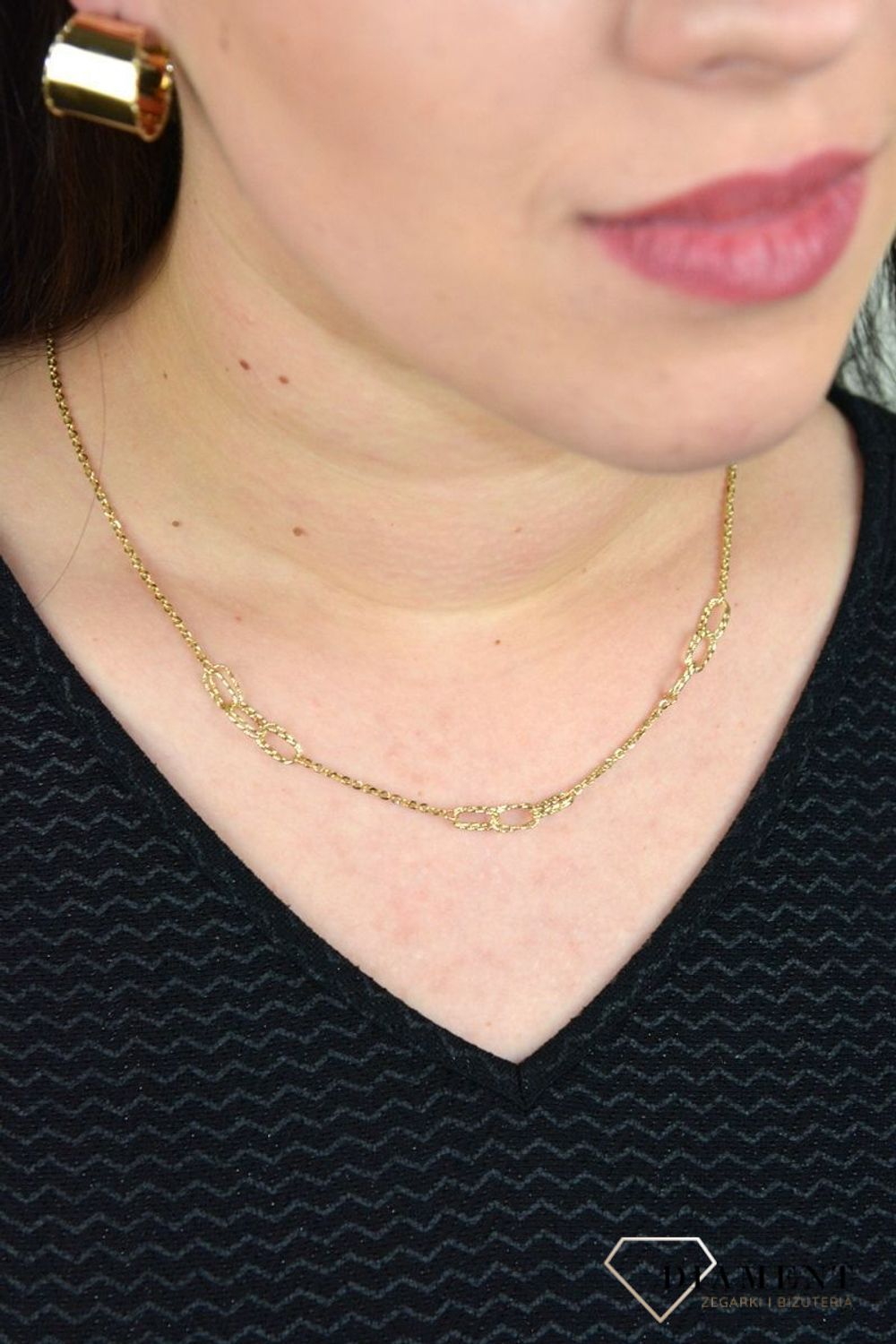Złoty naszyjnik celebrytka z grawerowanymi ogniwami DIA-NSZ-COE252--585.jpg