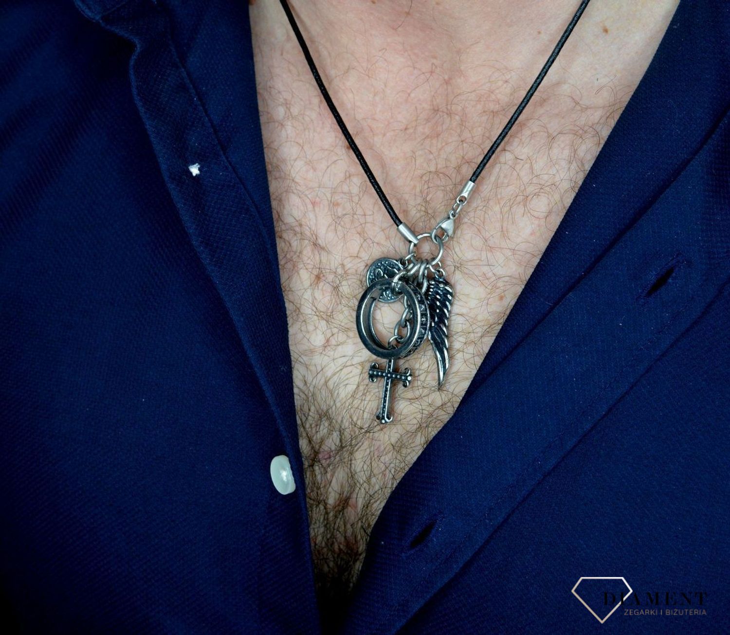 Naszyjnik męski stalowe zawieszki na czarnym rzemieniu DIA-NSZ-CSPBA5744.jpg