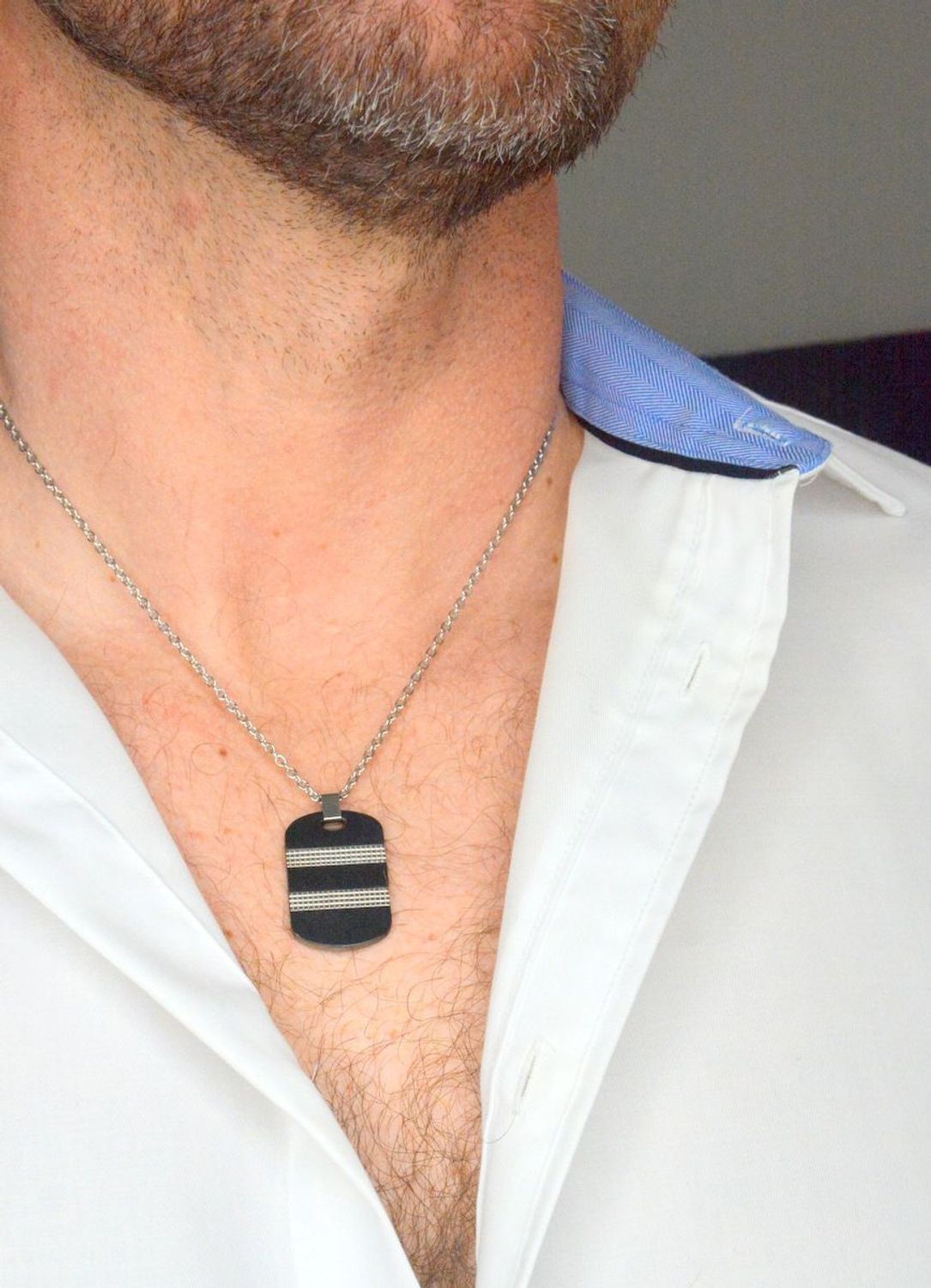 Naszyjnik męski nieśmiertelnik z możliwością graweru, biżuteria męska wykonany ze stali. Naszyjnik to wyjątkowy gadżet dla każdego mężczyzny, który podkreśli styl każdego faceta niezależnie od wieku1.jpg