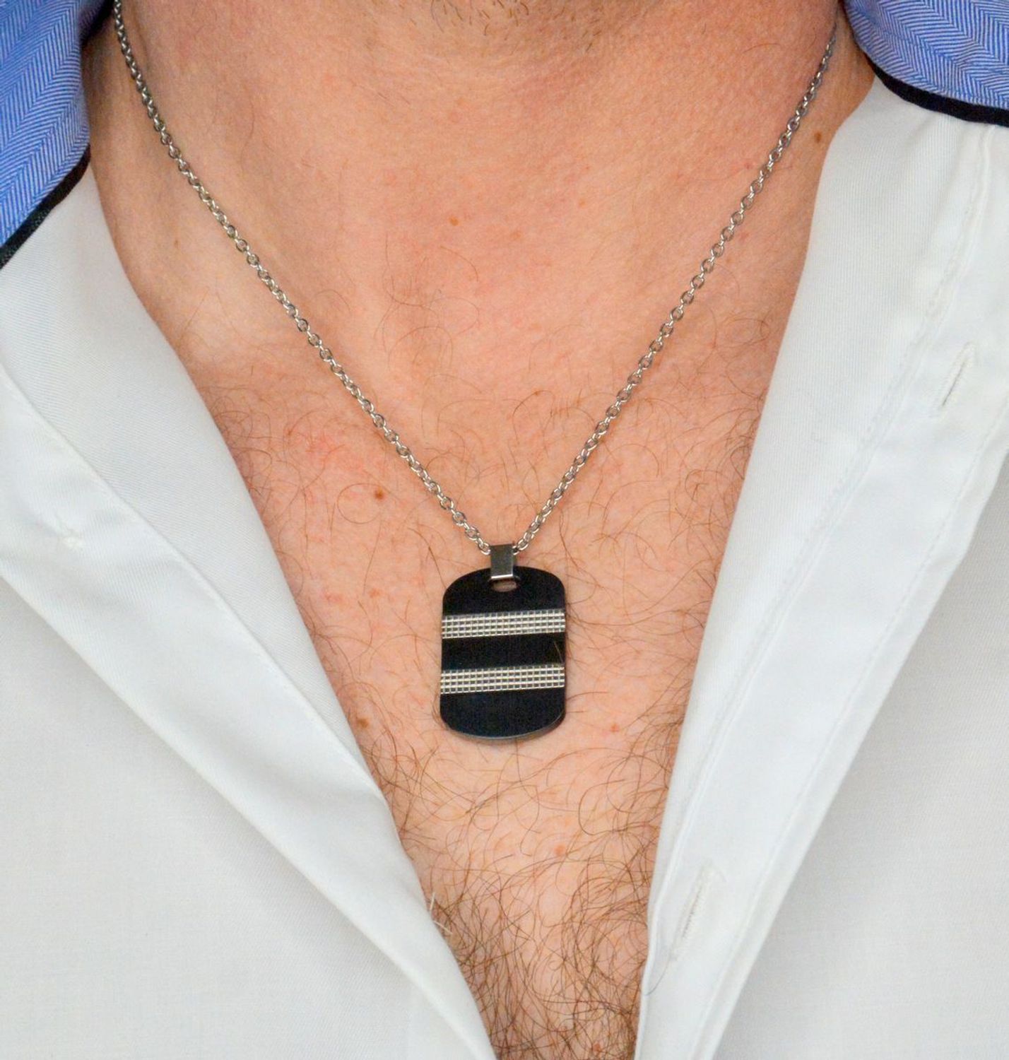 Naszyjnik męski nieśmiertelnik z możliwością graweru, biżuteria męska wykonany ze stali. Naszyjnik to wyjątkowy gadżet dla każdego mężczyzny, który podkreśli styl każdego faceta niezależnie od wieku1.jpg