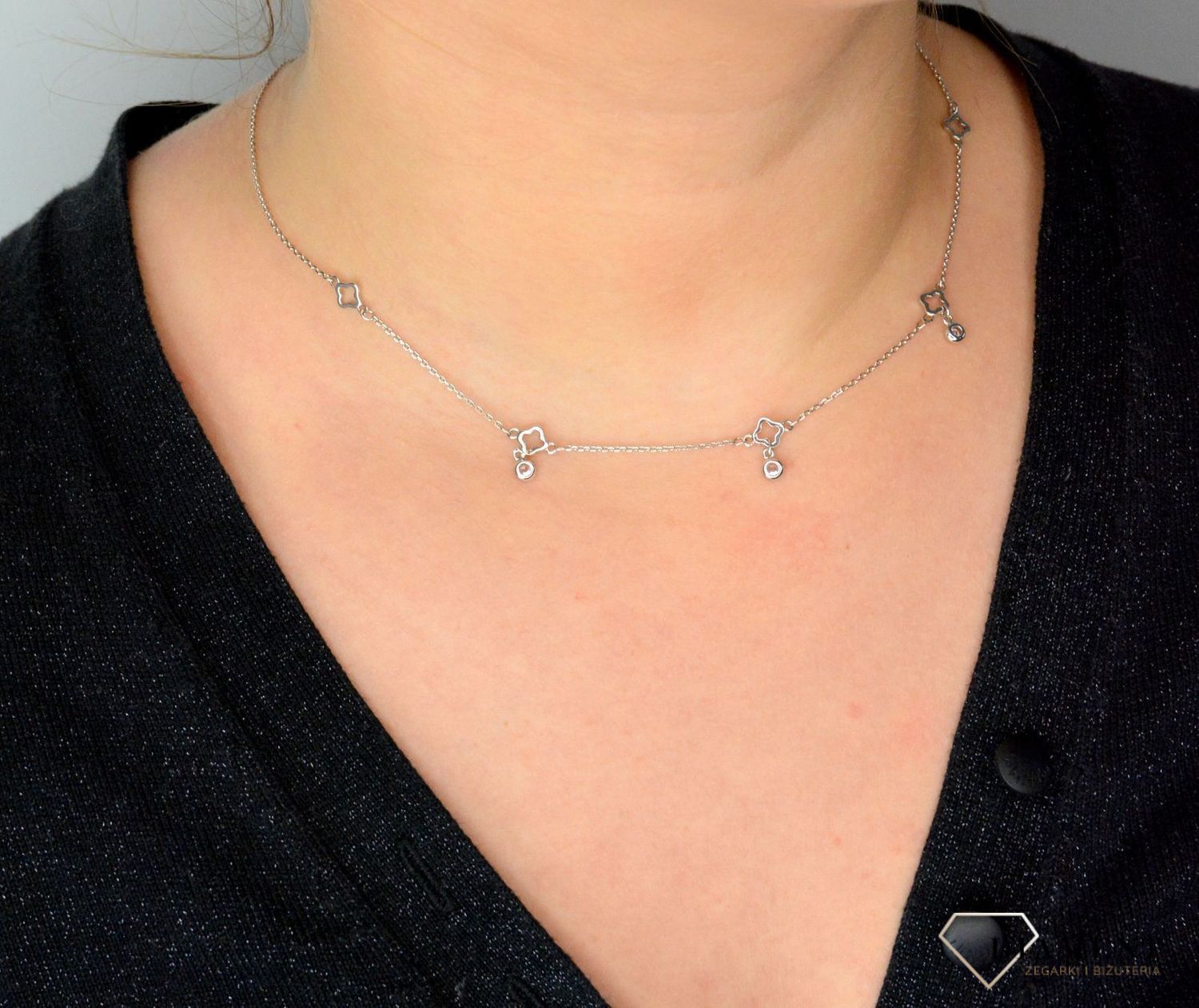 Srebrny naszyjnik celebrytka z cyrkoniami i kwiatki DIA-NSZ-CYRKONIE1-925.jpg