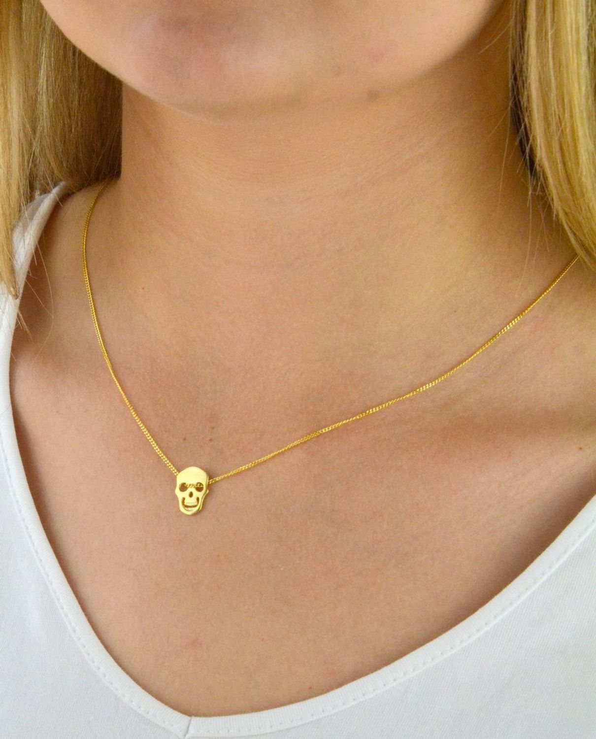 Srebrny naszyjnik celebrytka pozłacana z czaszką DIA-NSZ-CZASZKA1-Z-925.jpg