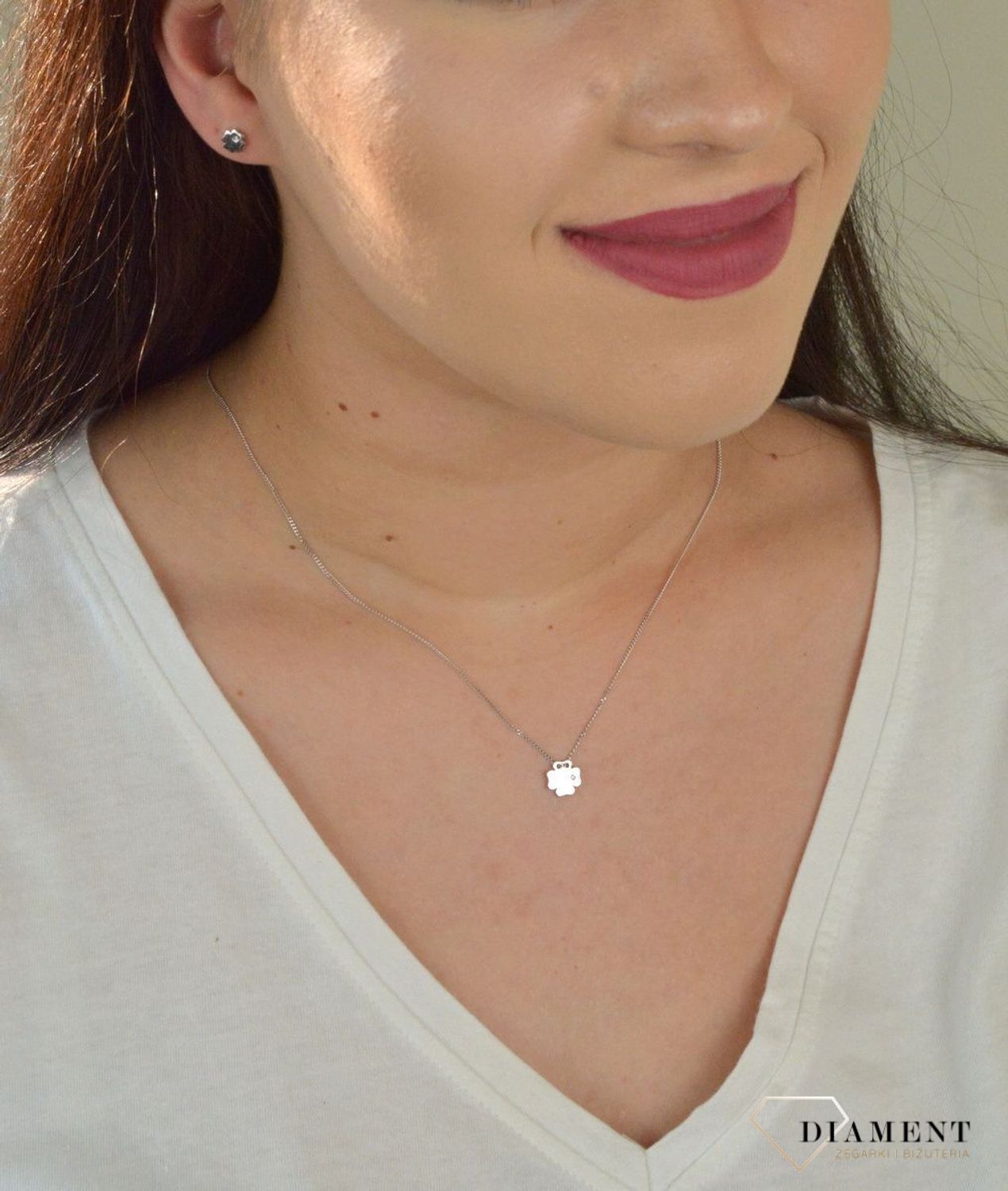 Srebrny naszyjnik celebrytka koniczynka z brylancikiem DIA-NSZ-DIAMENT4-925.jpg