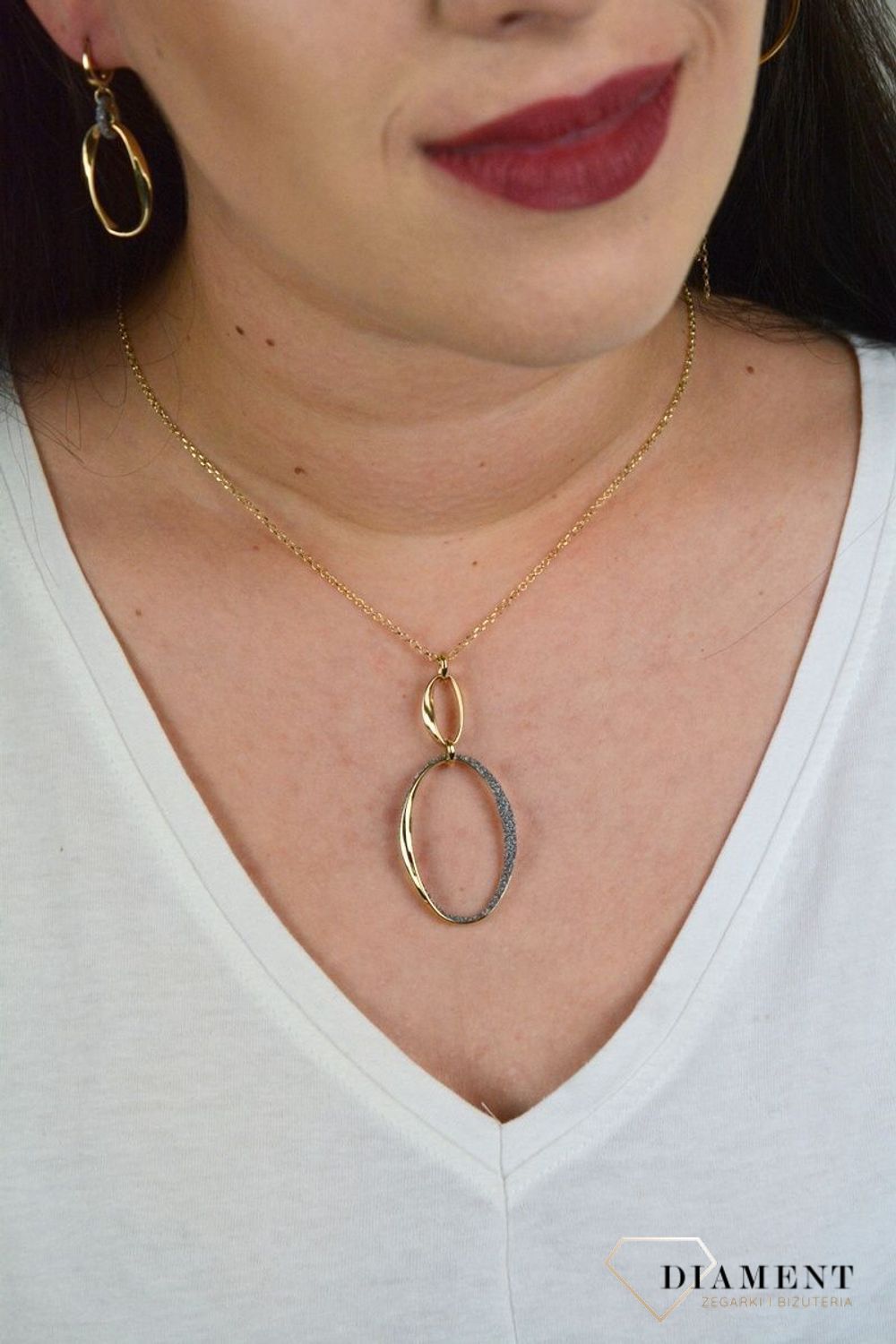 Złoty naszyjnik delikatny łańcuszek z zawieszką ozdobioną brokatem DIA-NSZ-E231--585.jpg