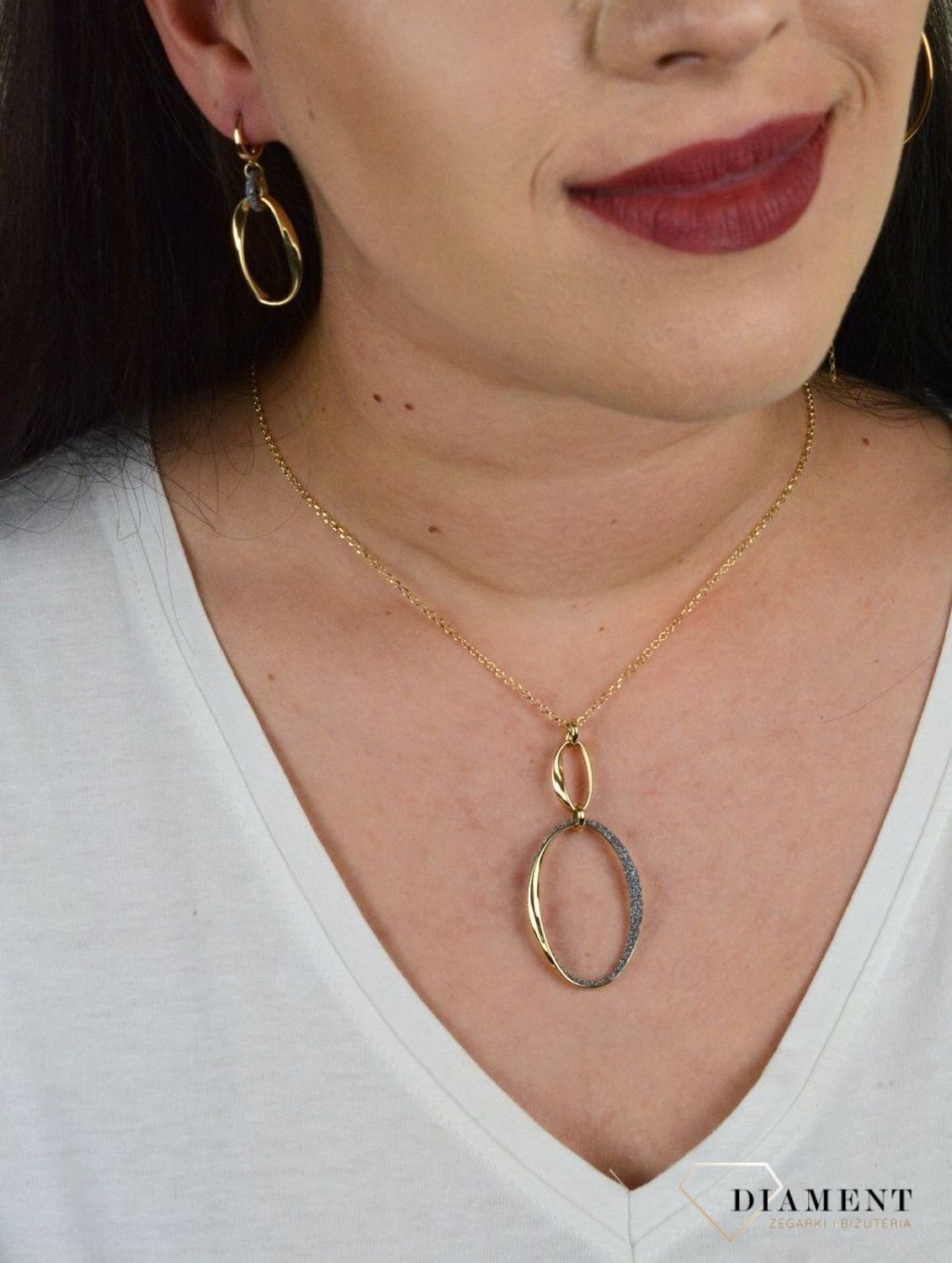 Złoty naszyjnik delikatny łańcuszek z zawieszką ozdobioną brokatem DIA-NSZ-E231--585.jpg