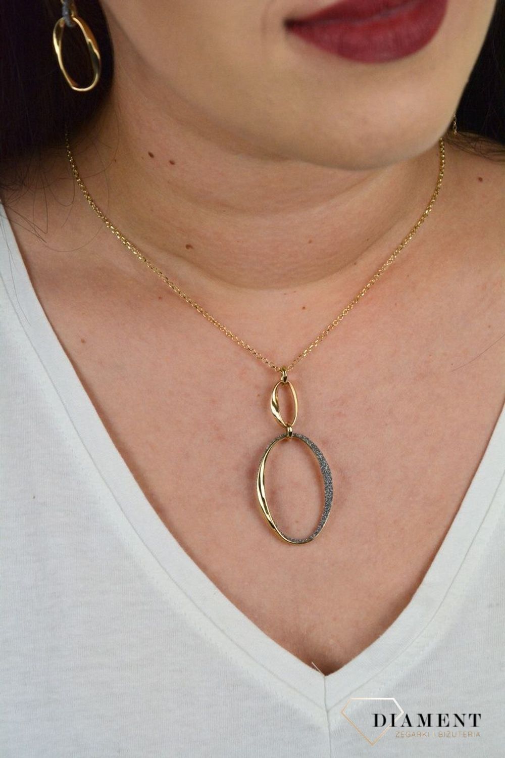 Złoty naszyjnik delikatny łańcuszek z zawieszką ozdobioną brokatem DIA-NSZ-E231--585.jpg