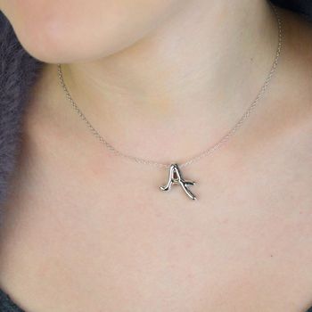 Naszyjnik z literką A – srebro próby 925 rodowane, zawieszka 20x21 mm, łańcuszek 42 cm + 3 cm. Osobisty dodatek i idealny pomysł na prezent (2).JPG