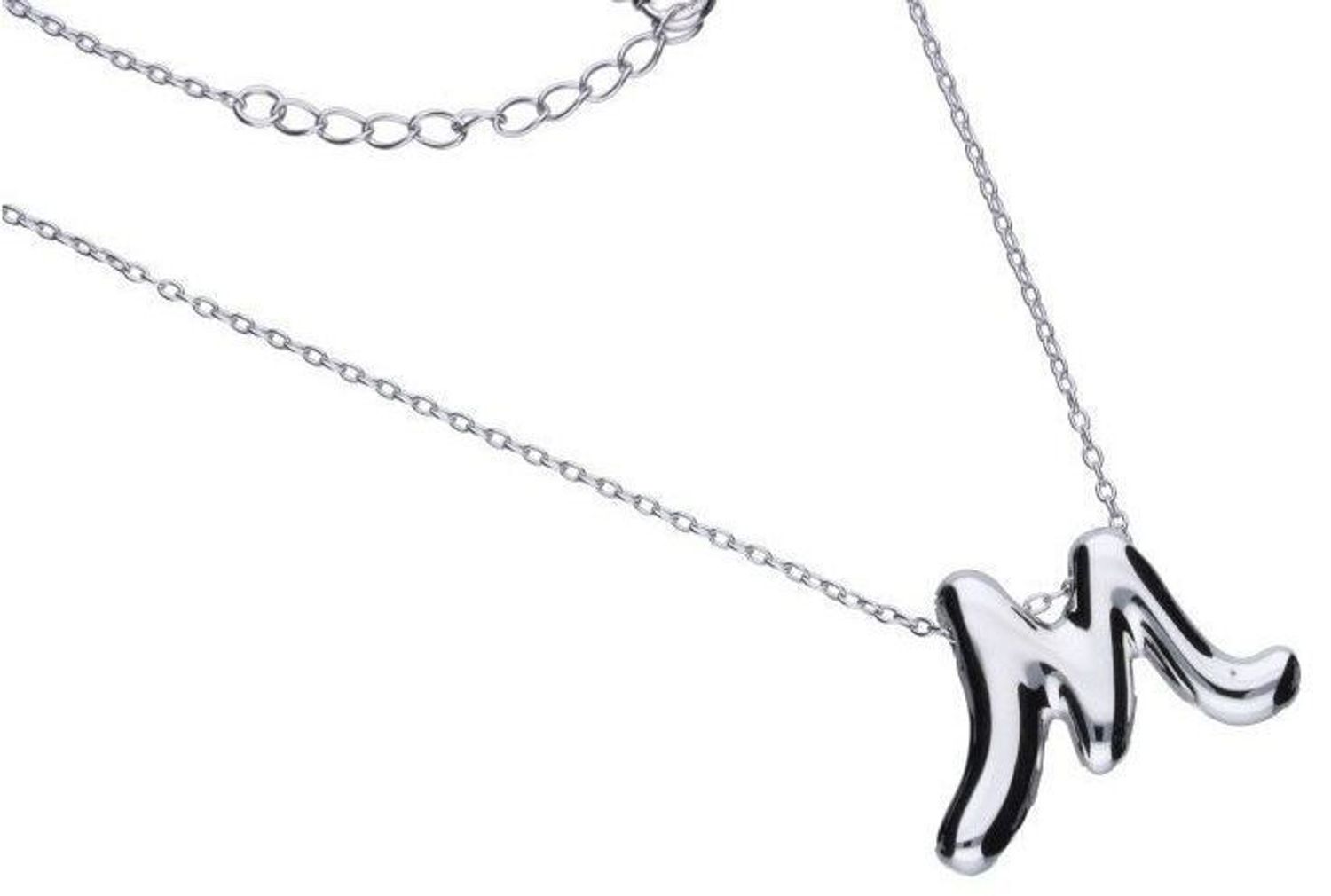 Srebrny naszyjnik z literką M – model z rodowanego srebra próby 925, zawieszka 19x25 mm, łańcuszek 42 cm + 3 cm. Osobisty dodatek z klasą.1.jpg