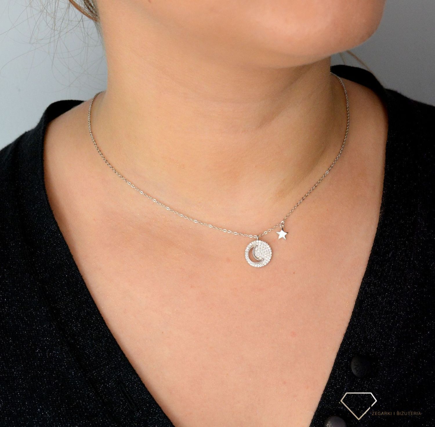 Srebrny naszyjnik celebrytka kółko z cyrkoniami i księżycem DIA-NSZ-GWIAZDKA1-925.jpg