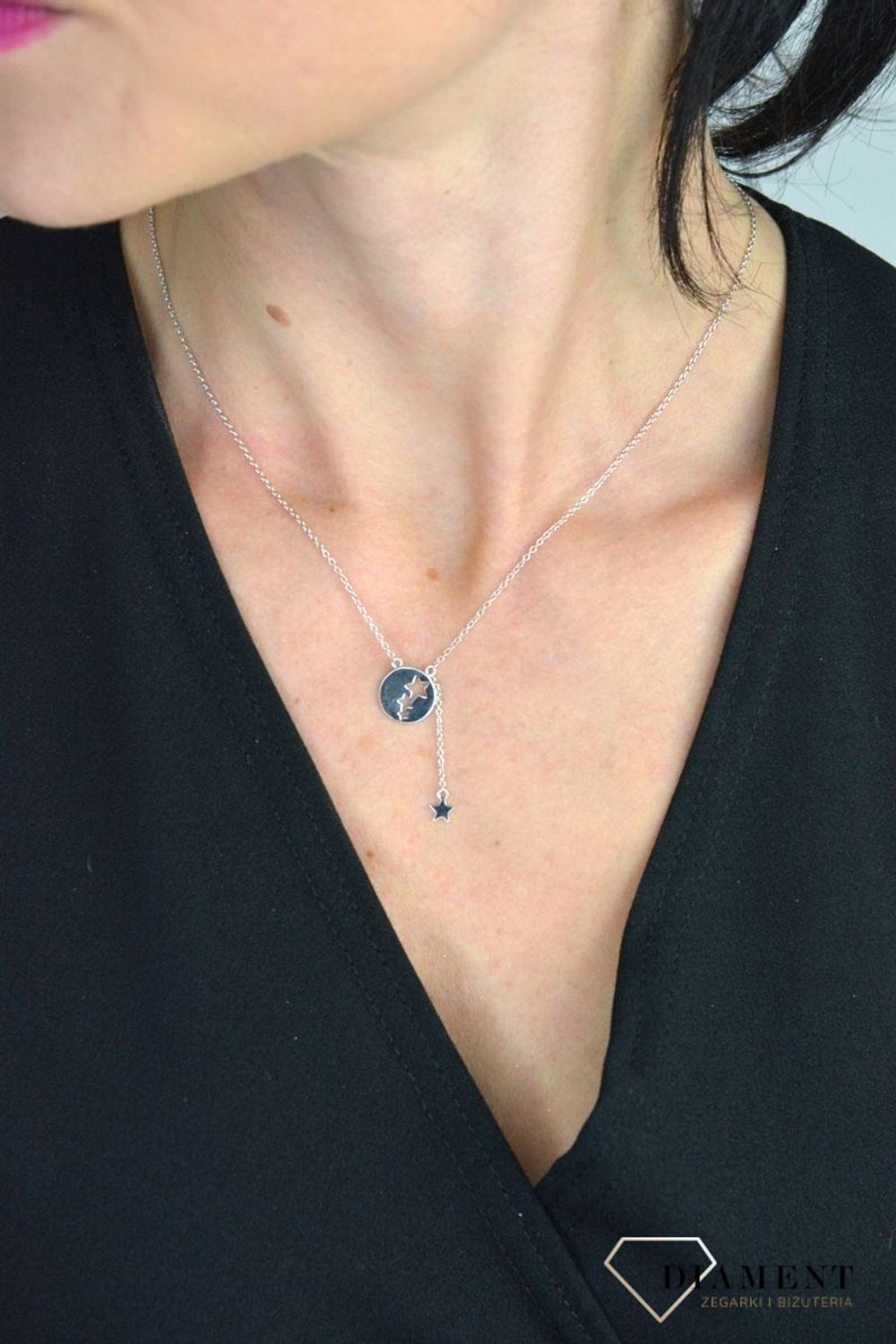 Srebrny naszyjnik celebrytka kółko z wyciętymi gwiazdkami i wisząca gwiazdka DIA-NSZ-GWIAZDKA3-925.jpg