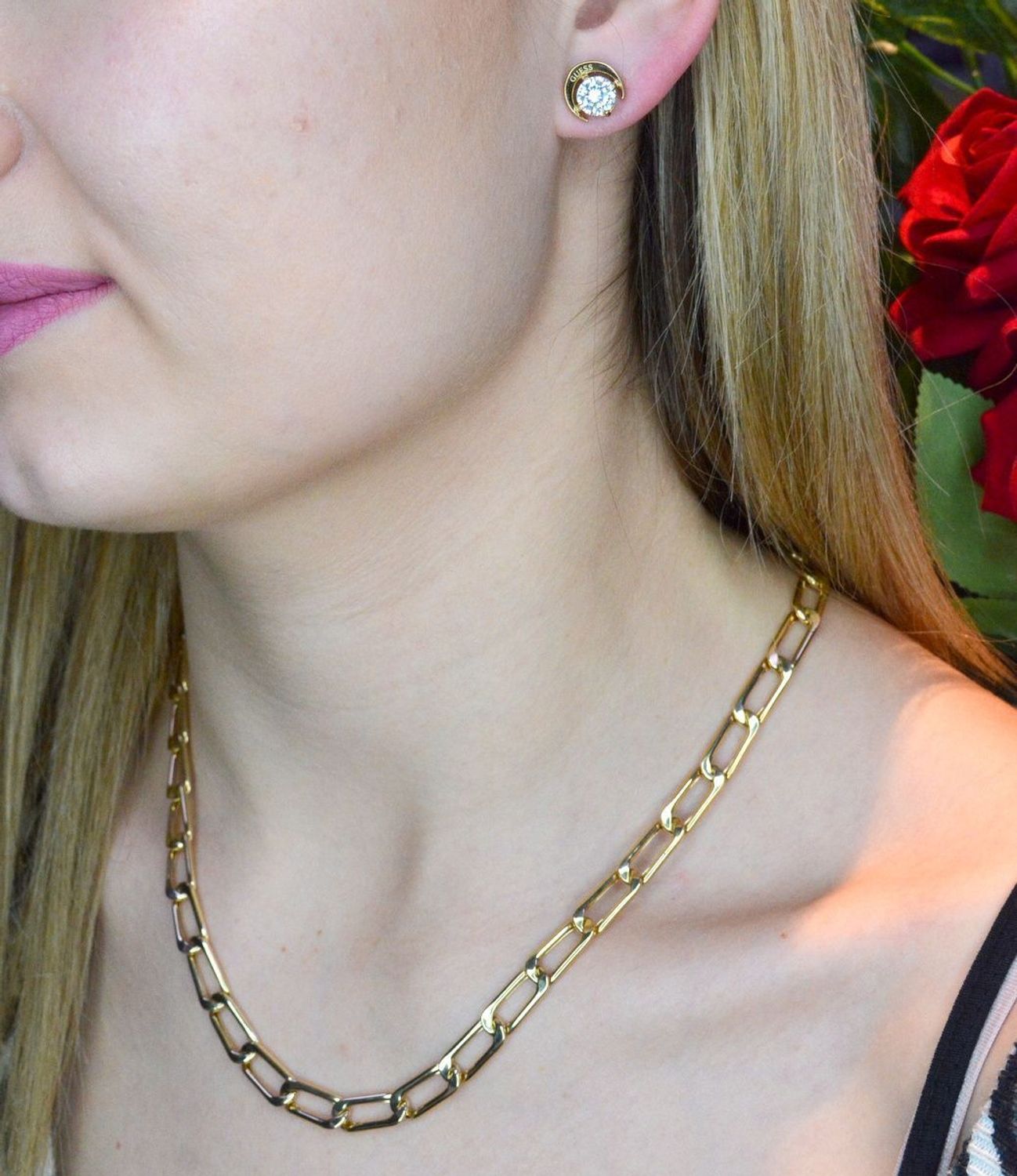 Złoty naszyjnik 585 spinaczowe ogniwa DIA-NSZ-IG030K2091-585. Naszyjnik wykonany ze złota próby 585, zapinany na karabińczyk. Jest to model bardzo prosty, ale szykowny ze względu na wykorzystanie do jego stworzenia drogo.jpg