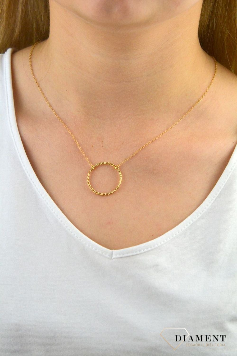 Naszyjnik srebrny pozłacany celebrytka z kółeczkiem DIA-NSZ-KOLKO17-Z-925. Naszyjnik srebrny pozłacany. Naszyjnik srebrny celebrytka. Celebrytka w kolorze złotym. Naszyjnik idealny na prezent..jpg