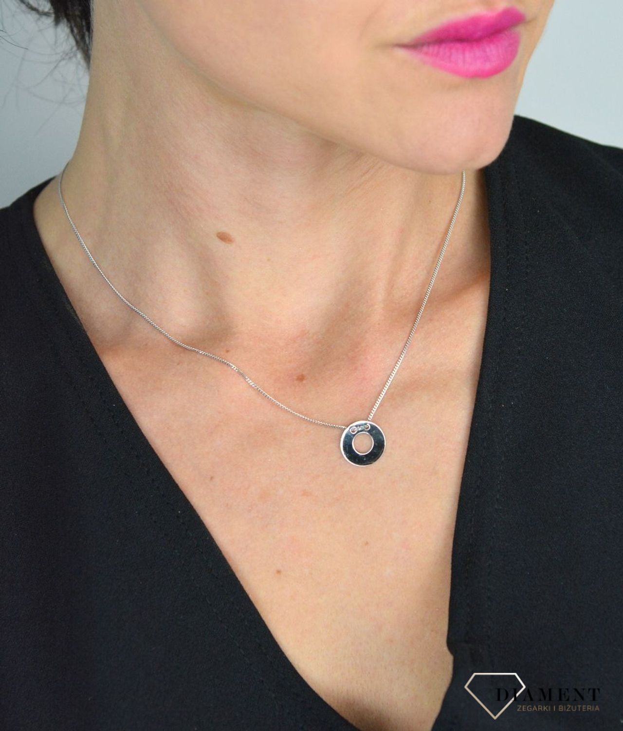 Srebrny naszyjnik celebrytka kółko z dziurką DIA-NSZ-KOLKO7-925.jpg