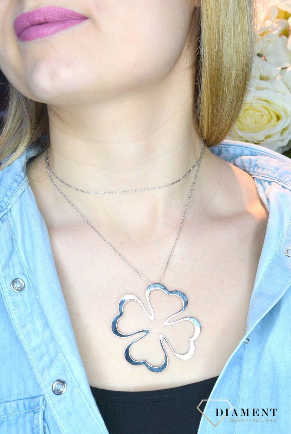 Srebrny naszyjnik 80 cm duża koniczynka DIA-NSZ-KONICZYNKA-5CM-925. Naszyjnik z dużą zawieszką w kształcie koniczynki. Czterolistna koniczyna symbolizuje szczęście. Wielkość zawieszki to 5,5cm. Naszyjnik z nowoczesną zawieszk.jpg