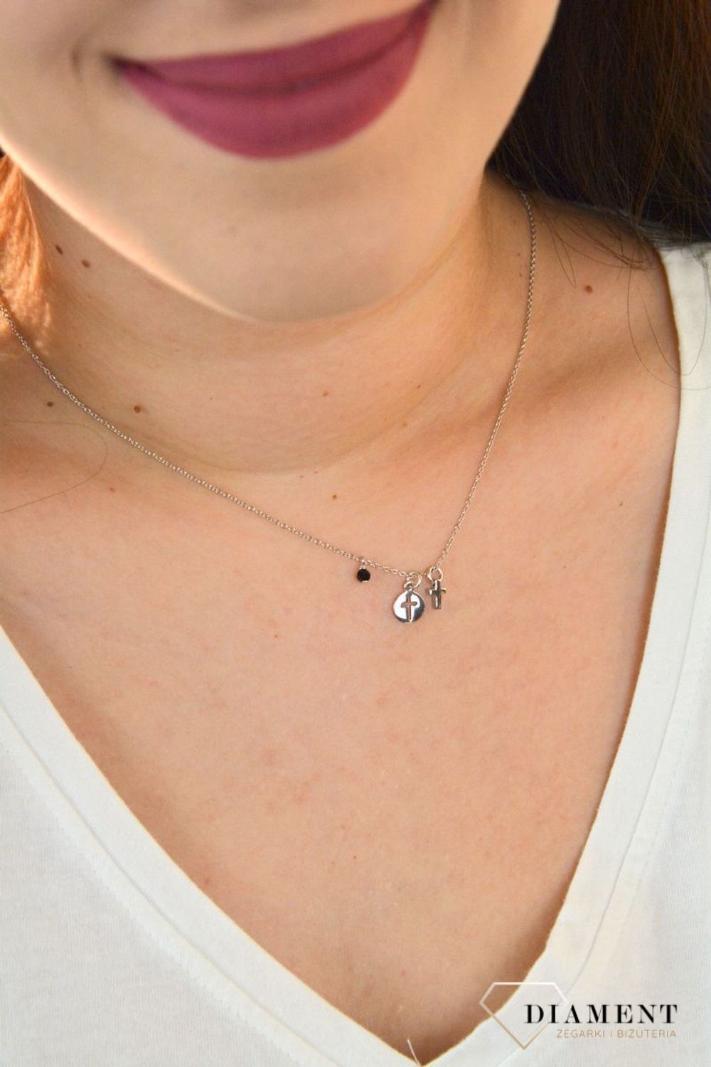 Naszyjnik srebrny celebrytka z zawieszkami  DIA-NSZ-KRZYZYK3-925.jpg