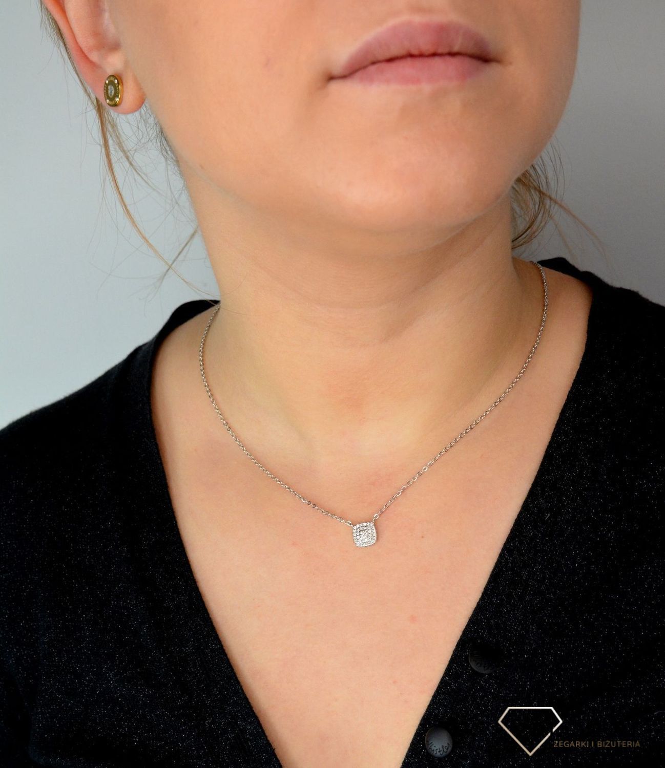 Srebrny naszyjnik celebrytka kwadracik z cyrkonią DIA-NSZ-KWADRACIK1-925.jpg