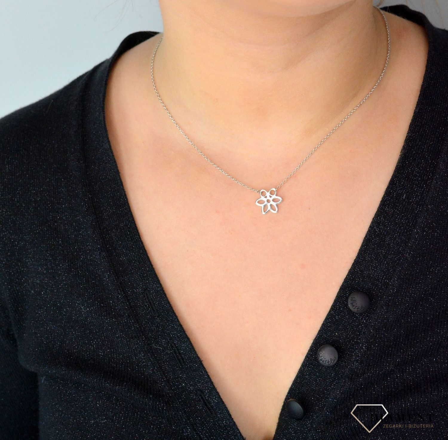 Srebrny naszyjnik celebrytka zawieszka Kwiatek DIA-NSZ-KWIATEK1-925.jpg